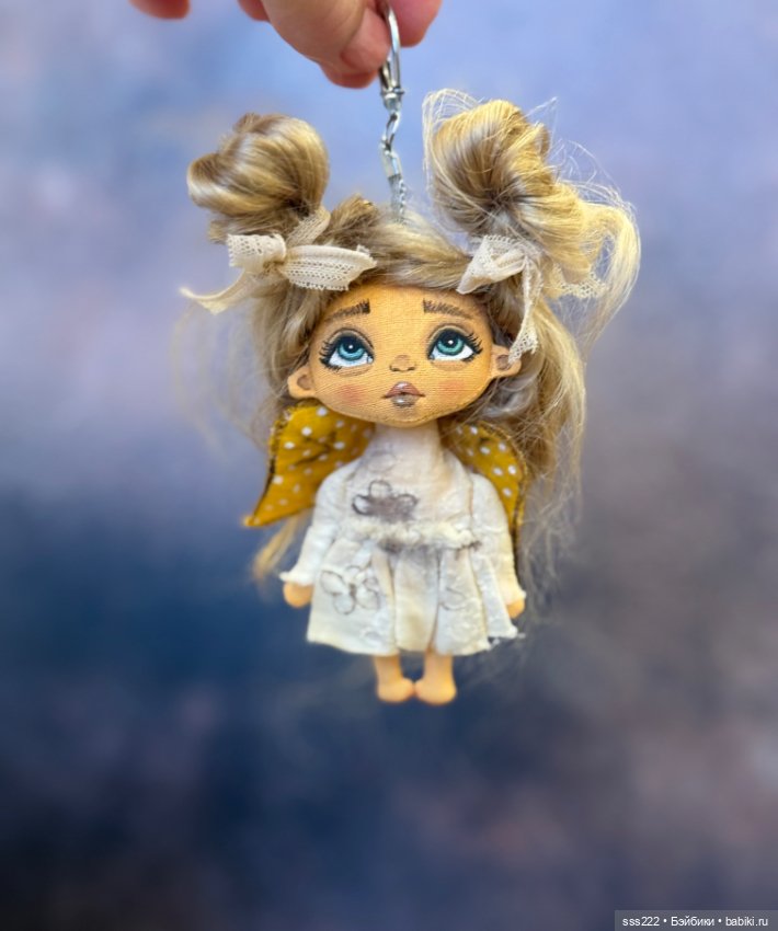 Текстильная кукла-брелок Юлии Подколозиной Tilipul&Trilipul