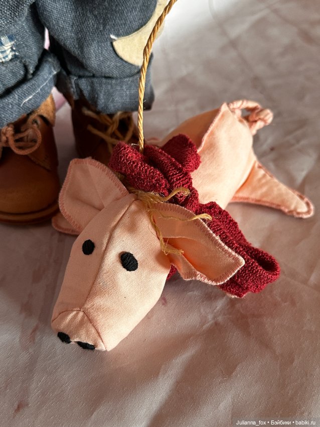 Пухлячок Эдер от Susi Eimer для Gotz со своей любимой свинкой (фото 10)