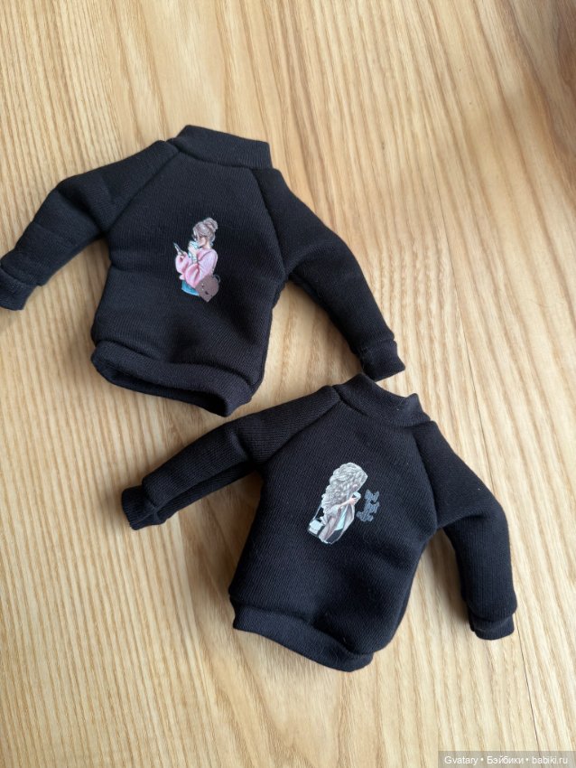 Лот: свитер и две толстовки для Barbie и подобных (фото 4)