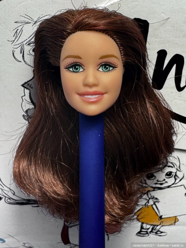 Голова Барби Майли Стюарт