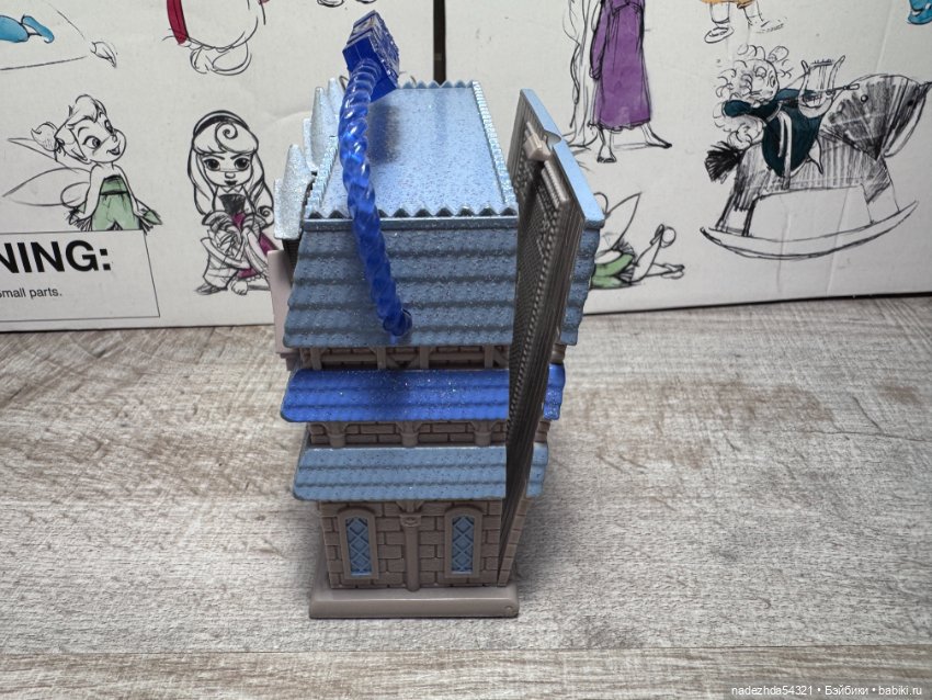 Кукольный домик Эльзы и Анны без аксессуаров Disney Animators' Collection (фото 4)