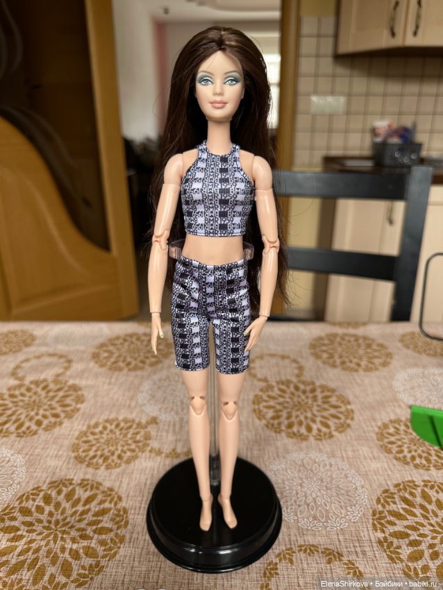 Barbie birthstone Маки бриллиант апрель на высоком теле мтм (фото 2)