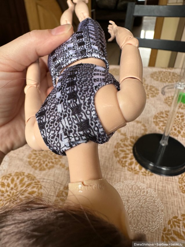Barbie birthstone Маки бриллиант апрель на высоком теле мтм