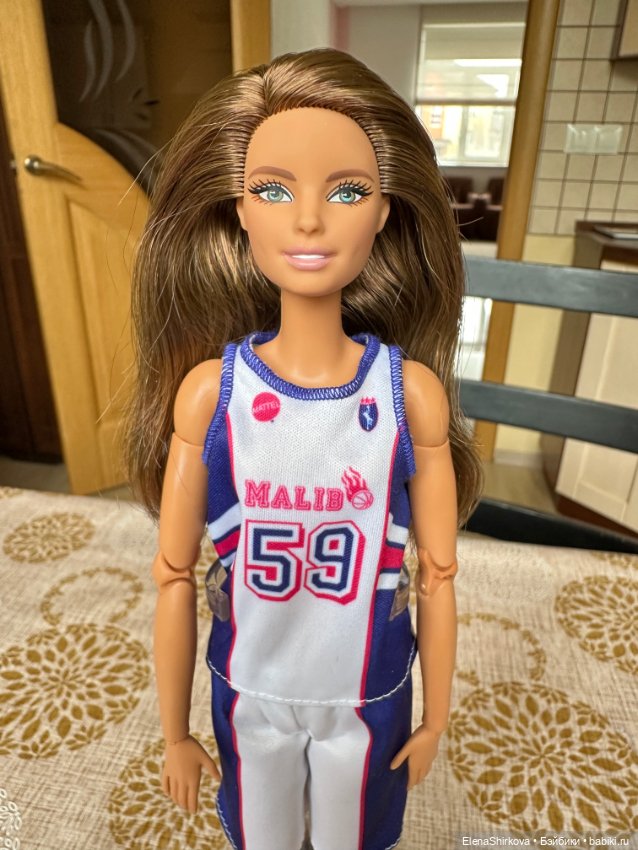 Barbie holiday 2016 Джойс на высоком теле мтм (фото 2)