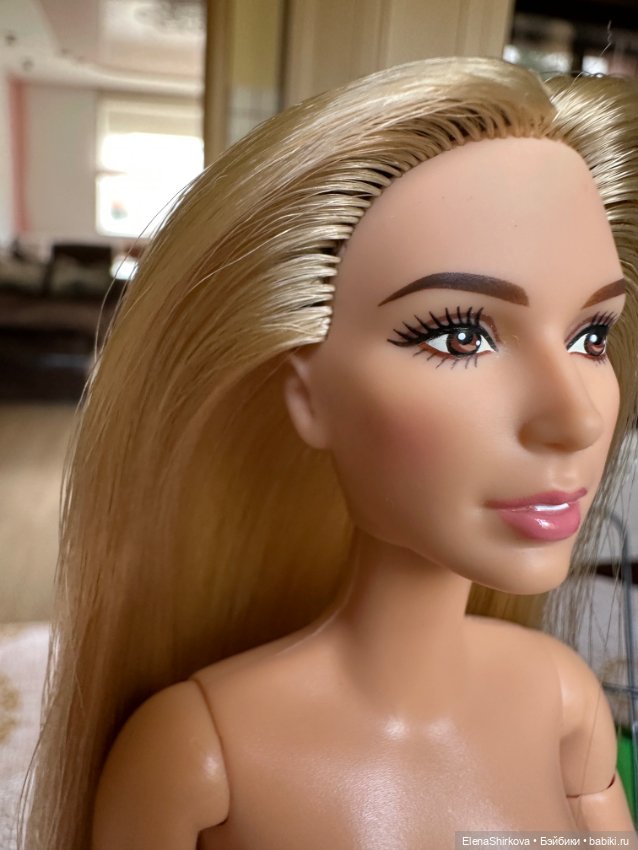 Barbie Диана Чудо-женщина со светлыми волосами на теле мтм (фото 6)