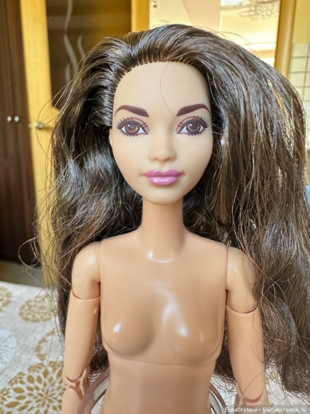 Barbie Fashionistas 26 на высоком теле мтм (фото 4)