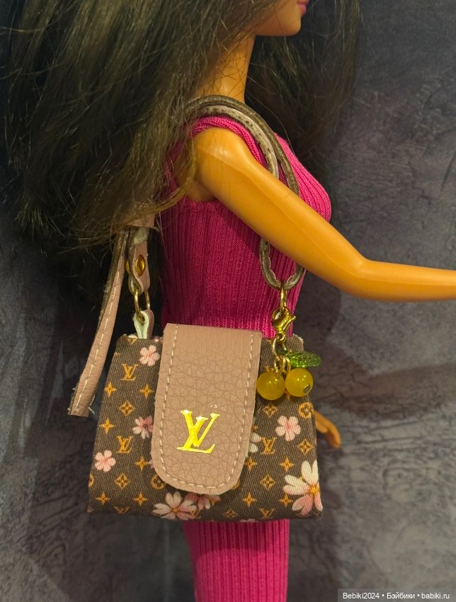 Брелки для кукольных сумок (фото 3)