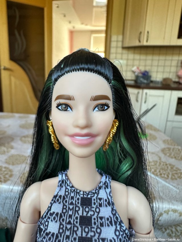Barbie Fashionistas 110 на высоком теле мтм (фото 7)