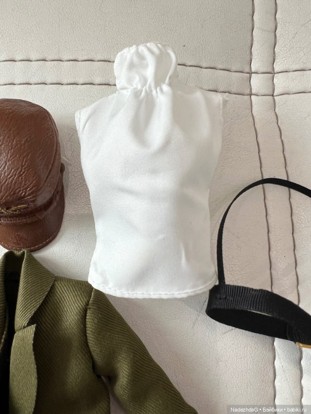 2 Аутфит Барби Бесси Колман (фото 4)