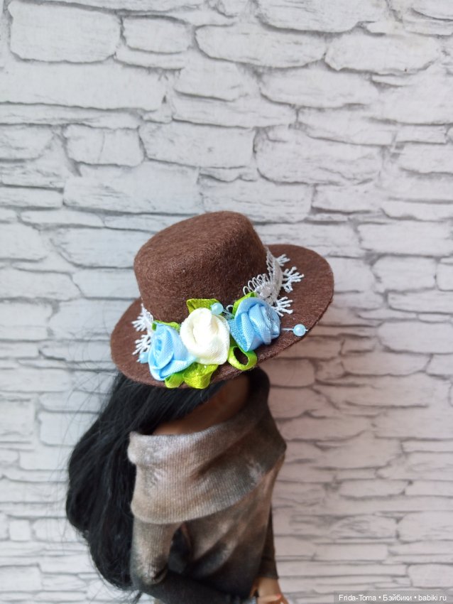 Шляпка фетровая на кукол 1/6 коричневая цветочный декор поппи ИТ барби