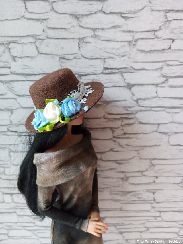 Шляпка фетровая на кукол 1/6 коричневая цветочный декор поппи ИТ барби (фото 2)