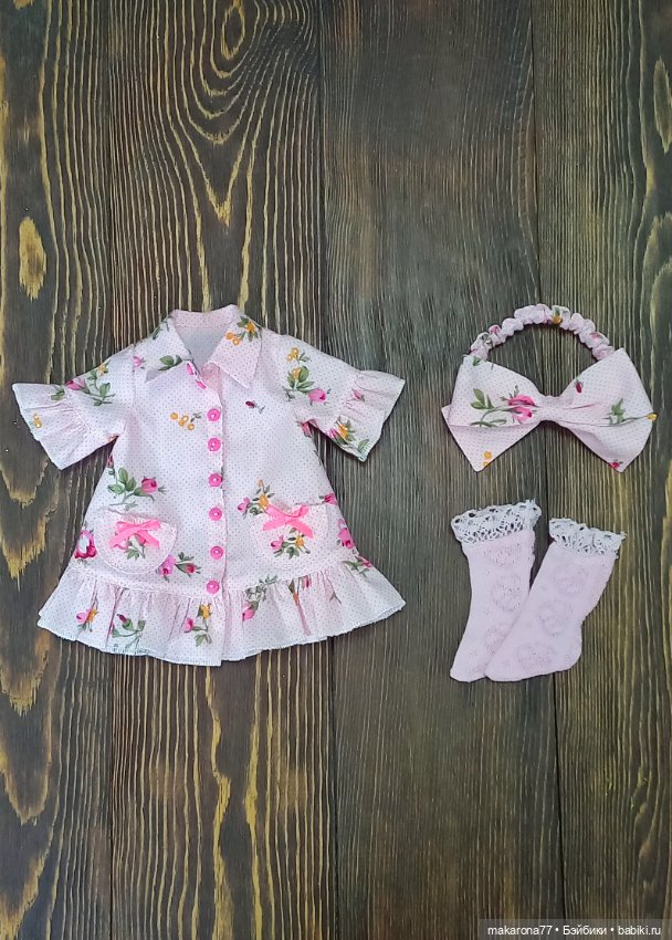 Платье-рубашка для кукол Паола Рейна 32 см, цвет розовый/принт (фото 3)