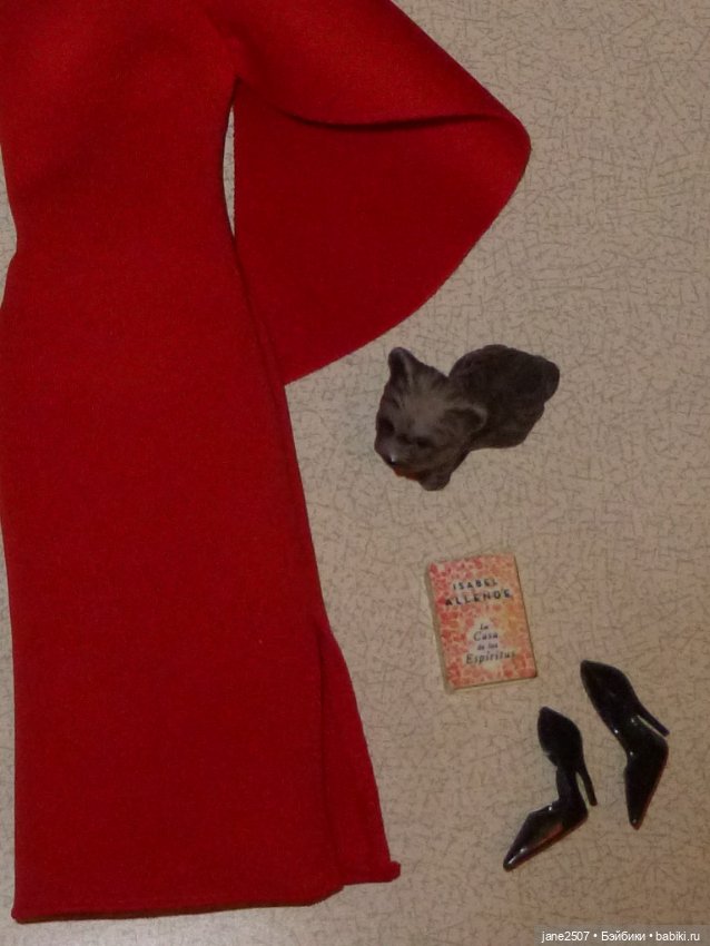 Полный аутфит коллекционной Барби Barbie Isabel Allende новый (фото 2)