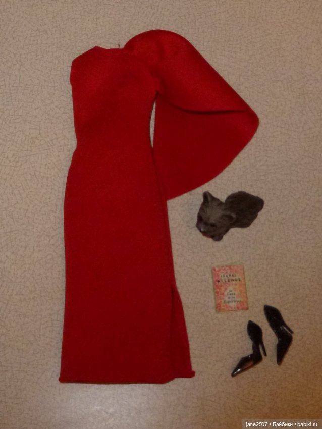 Полный аутфит коллекционной Барби Barbie Isabel Allende новый