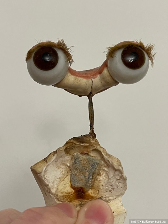 Антикварные стеклянные глаза на рокере (фото 6)