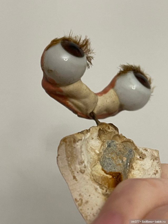 Антикварные стеклянные глаза на рокере (фото 4)