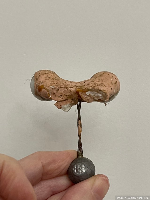 Антикварные стеклянные глаза на рокере (фото 2)