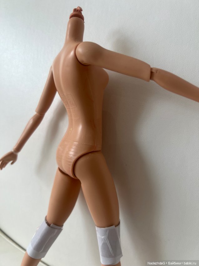 Тело Барби Изобель Альенде (фото 9)