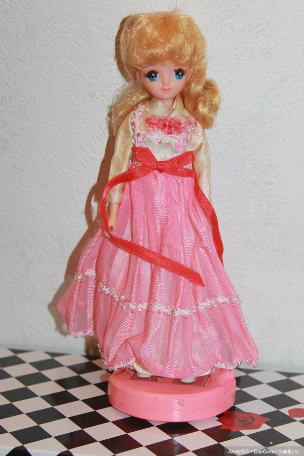 Винтажная подружка Ликки 2 поколения Изуми-чан компании Такара