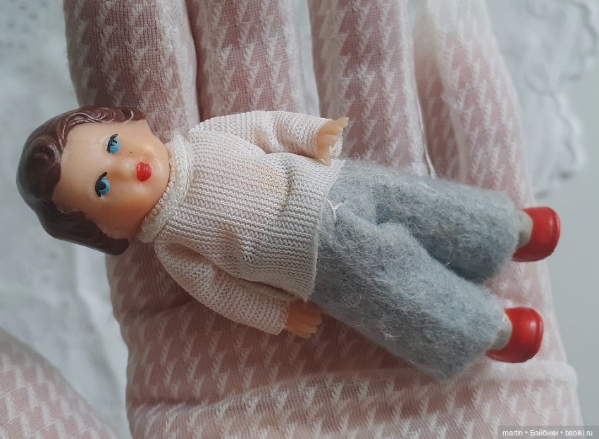 Пупсики ARI( August Riedeler) в родной одежде (фото 3)