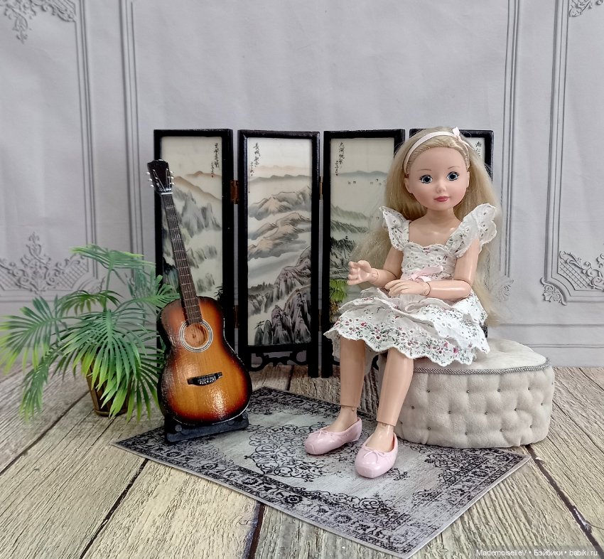 Гитара акустическая — Миниатюра для кукол (фото 3)