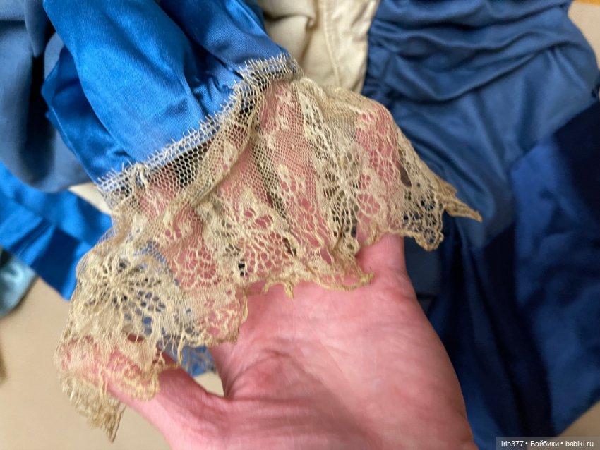 Наряд для большой антикварной куклы или в коллекцию