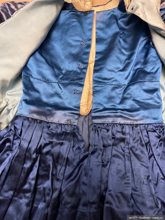 Наряд для большой антикварной куклы или в коллекцию (фото 4)