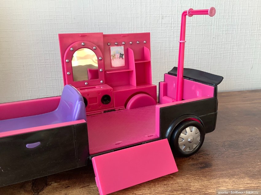 Концертный лимузин TEACUP PIGGIES (фото 8)