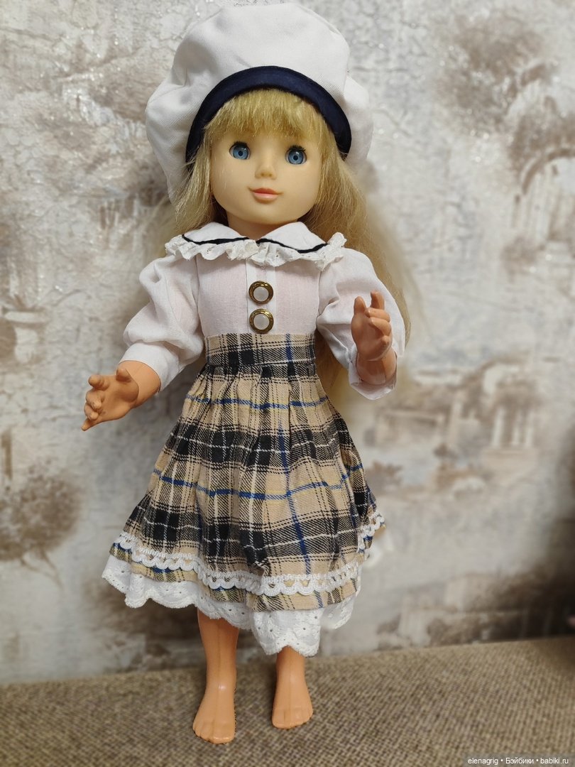 Шарнирная девочка от Schildkrot (фото 2)