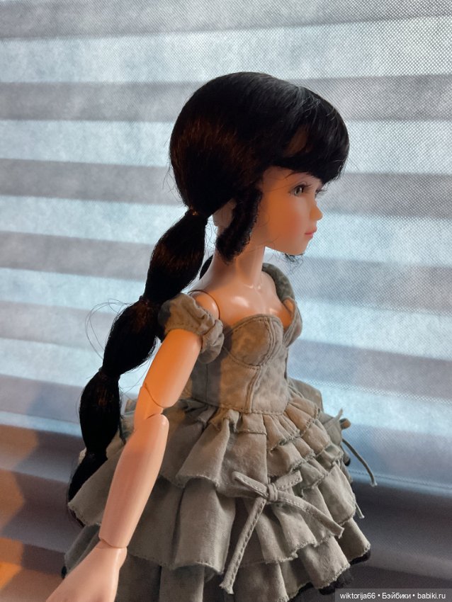 Лия Меркурий Руби Ред — Игровые куклы