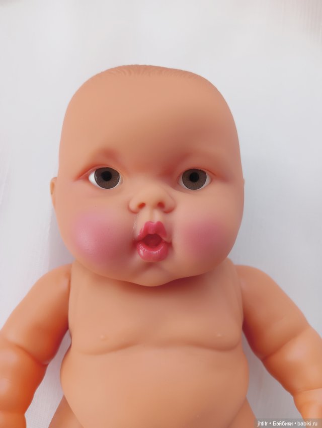 Полностью резиновый малыш