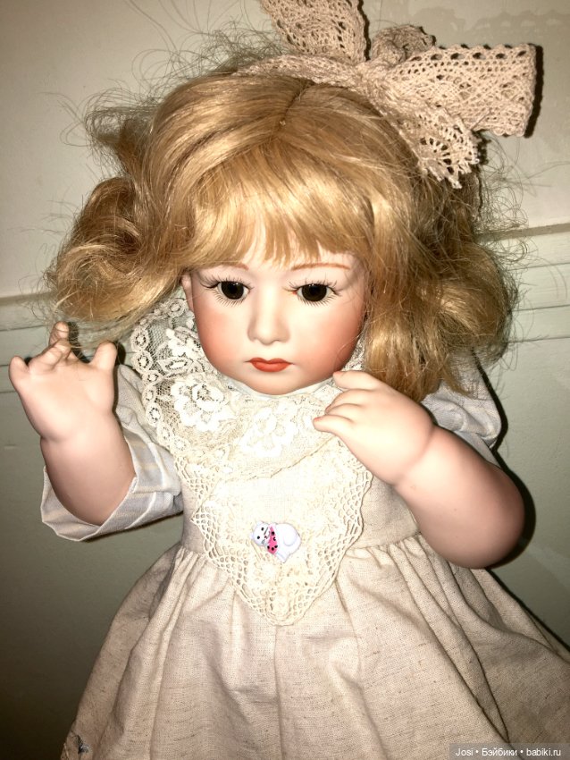 Полностью фарфоровая Люся (фото 3)