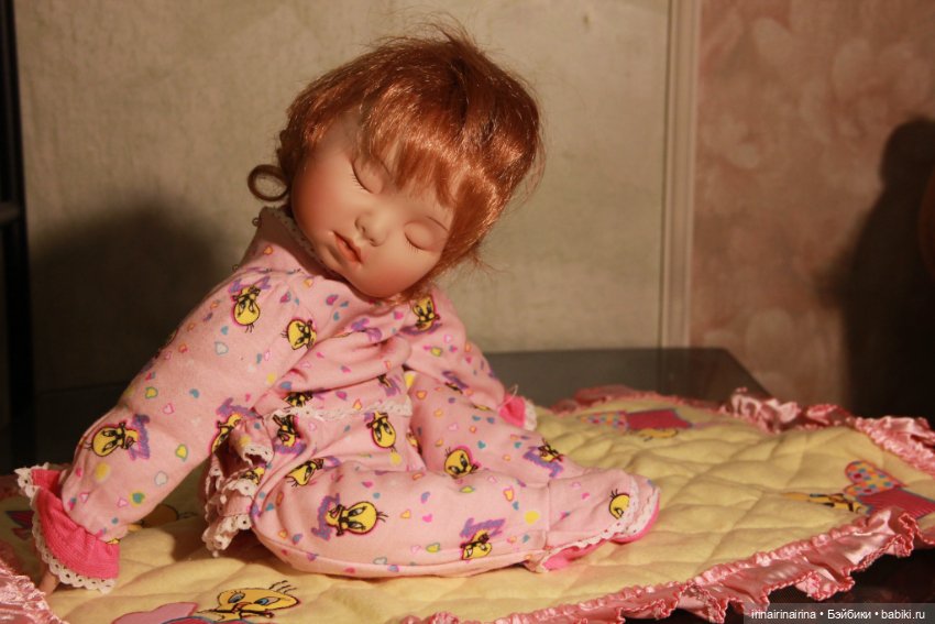 Сплюшка (278.3) — Фарфоровые куклы