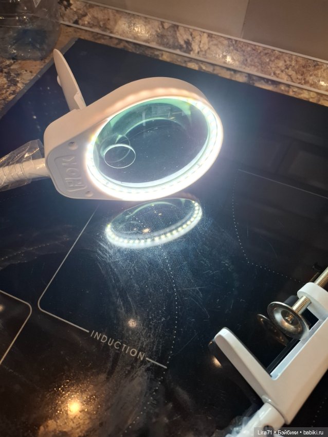 Лампа с лупой настольная — Другие инструменты для кукол (фото 4)