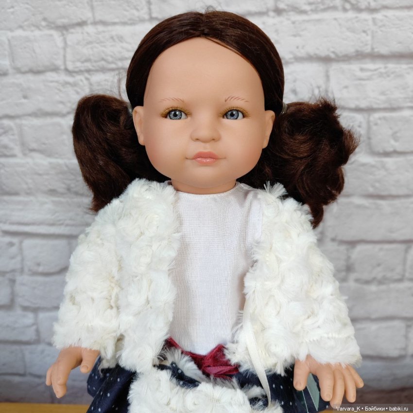 Reina Del Norte кукла Паола, 40 см (фото 9)