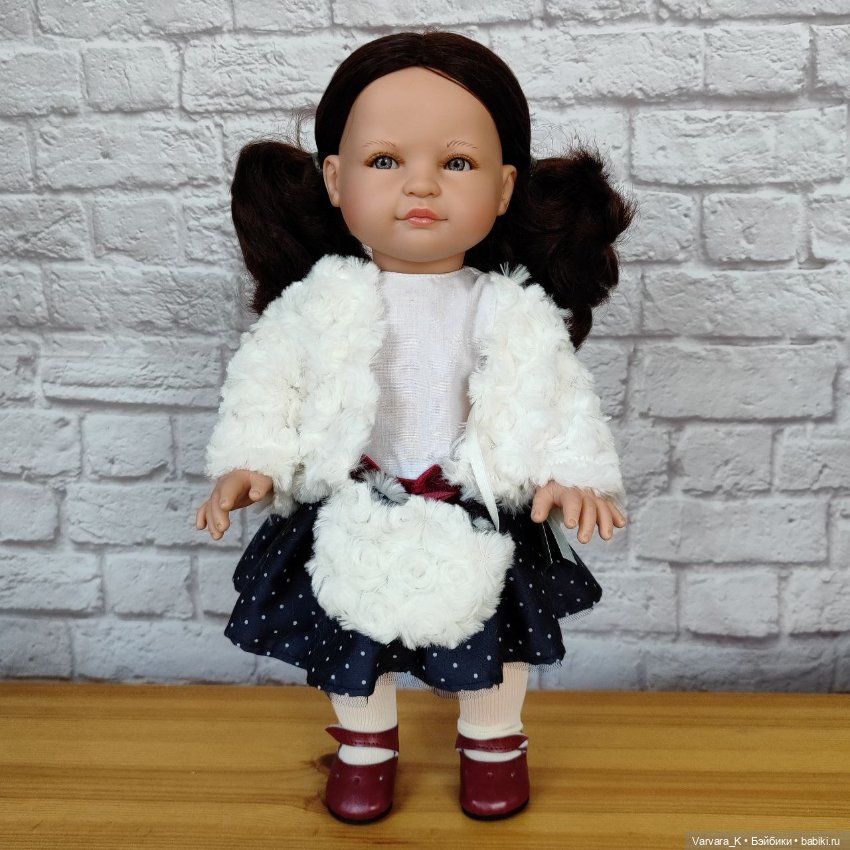 Reina Del Norte кукла Паола, 40 см