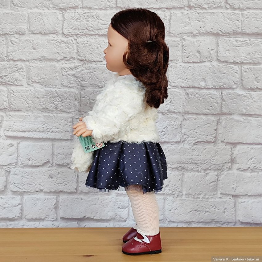 Reina Del Norte кукла Паола, 40 см (фото 4)