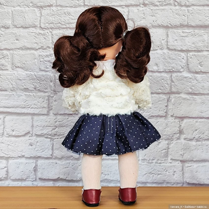 Reina Del Norte кукла Паола, 40 см (фото 3)