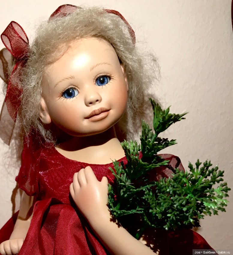 Белокурая и синеглазая Sunny от Gabriele Muller