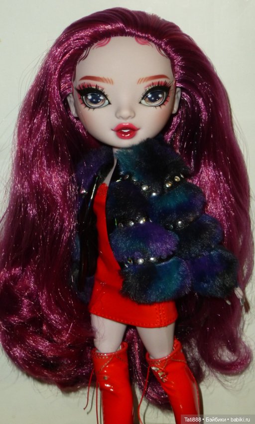 Rainbow high Shadow Скарлет Роуз (фото 6)