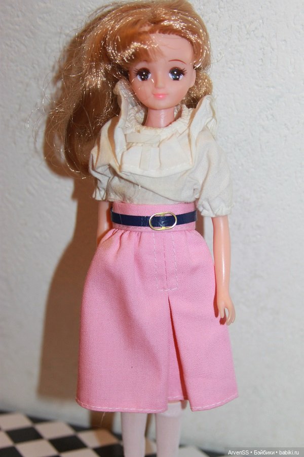 Винтажная учительница Ликки Наоми сенсей компании Такара (фото 2)