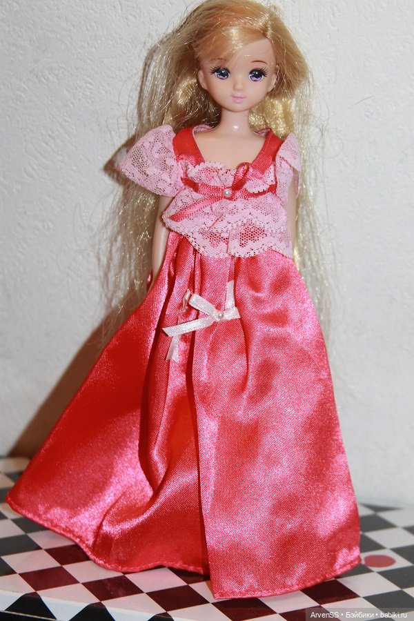 Мари — подружка Ликки 4 поколения компании Такара