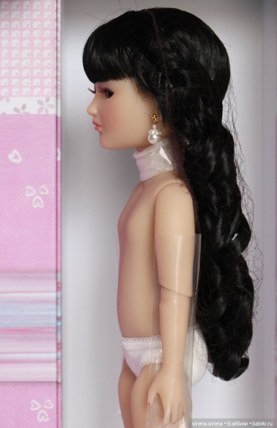 Кики от Руби Ред, Kiki Ruby Red (фото 4)