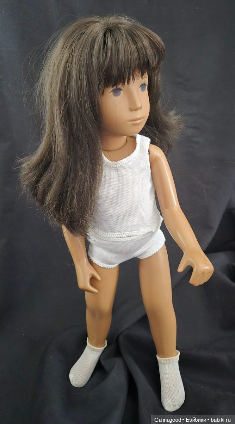 Брюнетка Sasha Morgenthaler (фото 2)