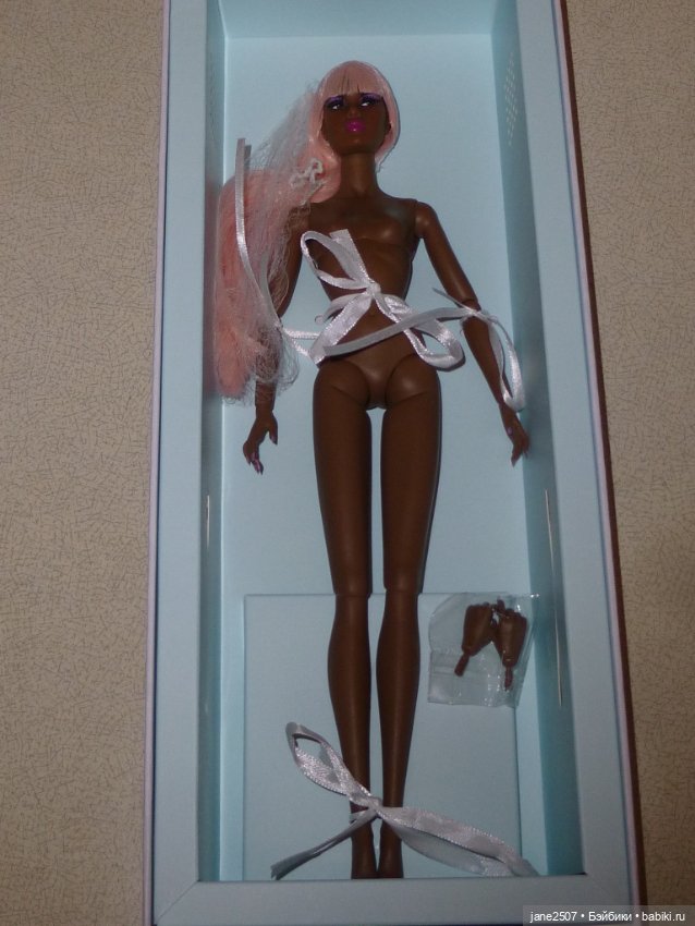 TRUE (Industry / Integrity toys) Three of Hearts Hollis Hughes Nude MIB (фото 2)