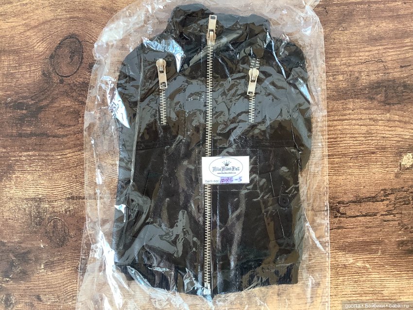 Кожанка с трикотажным капюшоном на парня бжд SD