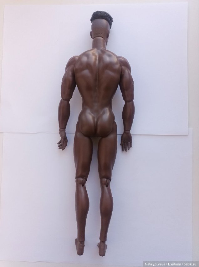 Темнокожий мускулистый Adonis David от Mizi dolls (фото 4)