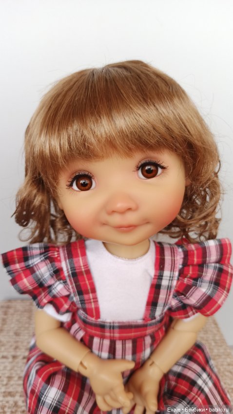 Парики 8-9" - Волнистый, 4 цвета. Подходят Meadow dolls 28 см, Wichtel (Вихтель) (фото 8)