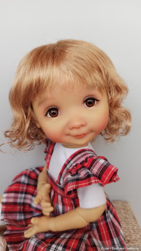 Парики 8-9" - Волнистый, 4 цвета. Подходят Meadow dolls 28 см, Wichtel (Вихтель) (фото 6)