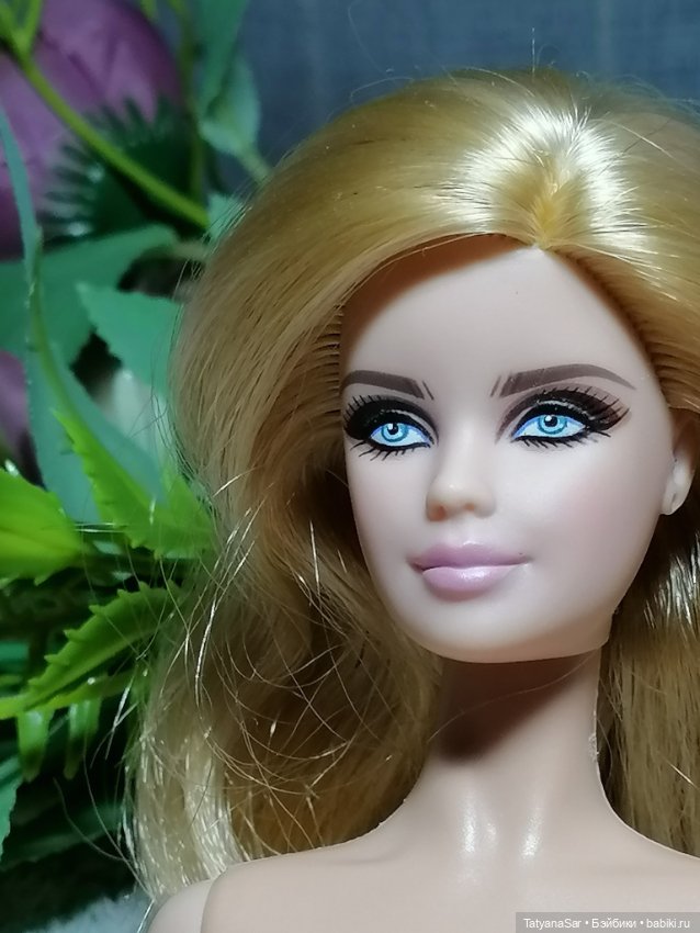 Барби Россыпь бриллиантов. Barbie beaded Gown